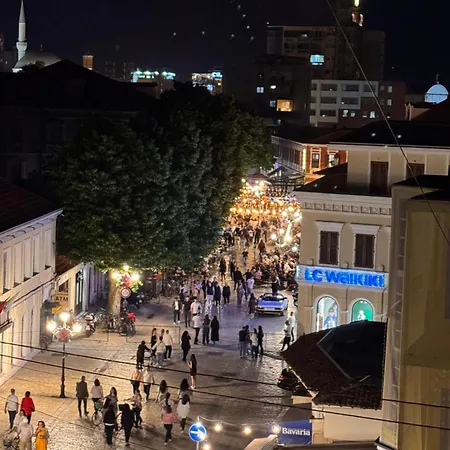 Pedestrian Street Center Apartment Shkoder Exterior photo